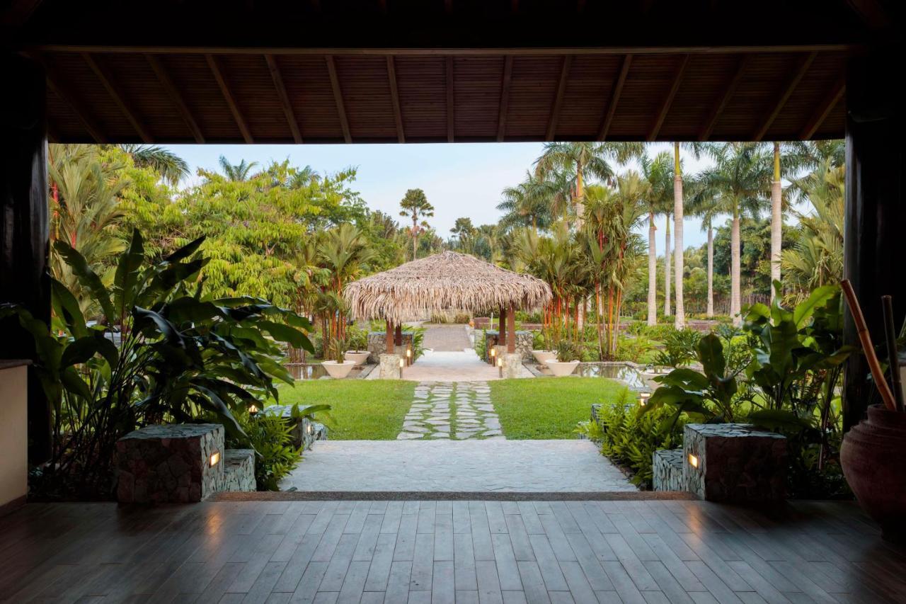 Indura Beach & Golf Resort Curio Collection By Hilton Tela Eksteriør bilde