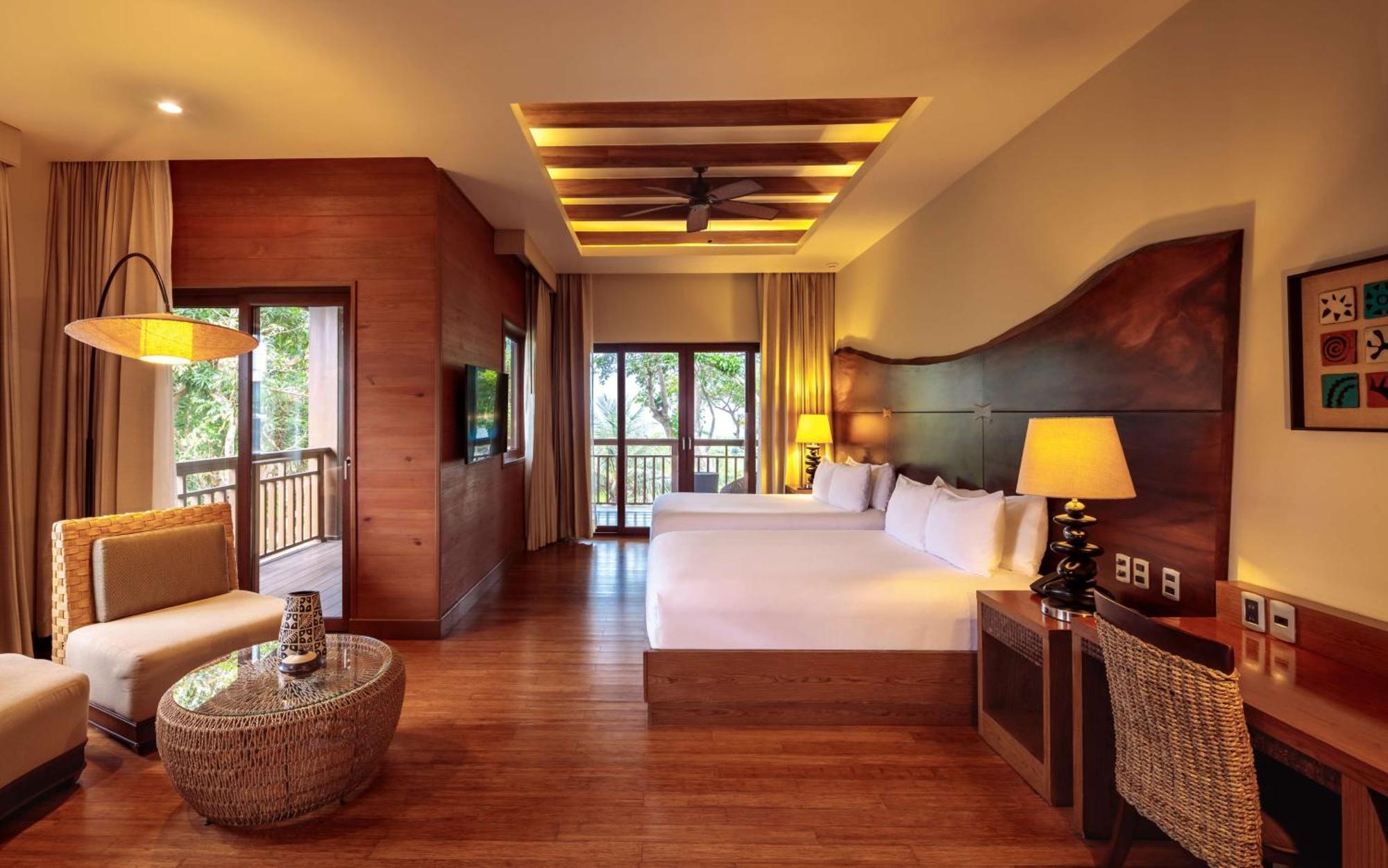 Indura Beach & Golf Resort Curio Collection By Hilton Tela Eksteriør bilde
