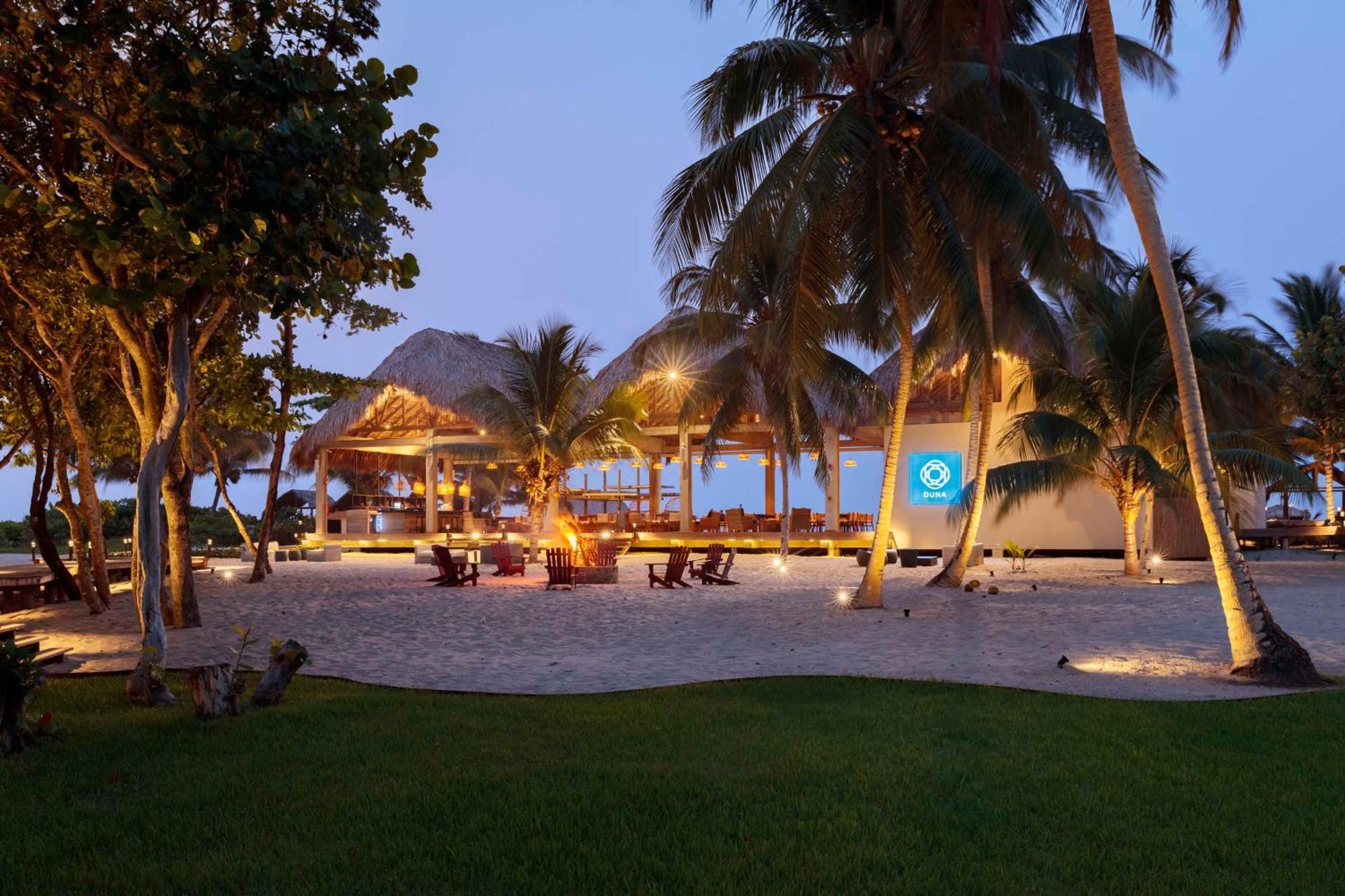 Indura Beach & Golf Resort Curio Collection By Hilton Tela Eksteriør bilde