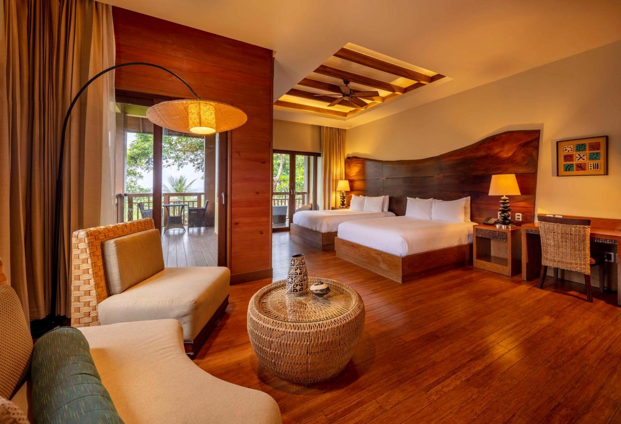 Indura Beach & Golf Resort Curio Collection By Hilton Tela Eksteriør bilde