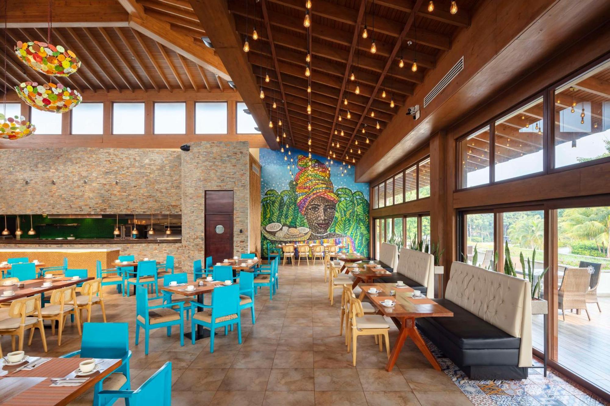 Indura Beach & Golf Resort Curio Collection By Hilton Tela Eksteriør bilde